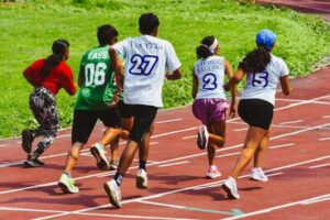 4×400 Relay Rules: Exchanges, Running Order, and Race Tactics