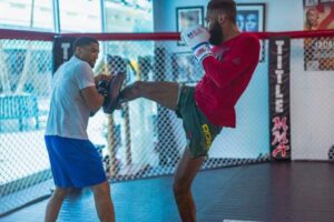 MMA Training for Beginners: What to Expect